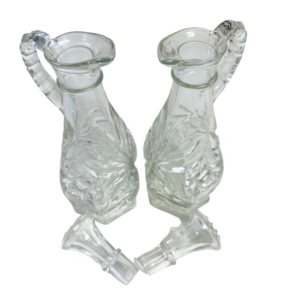 Pair Of Glass Cruet Bottles With Stoppers Floral Starburt Pattern Oil Vinegar - Picture 7 of 15